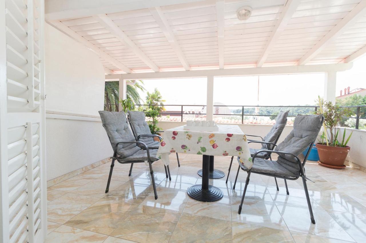 Bed & Breakfast And Palma